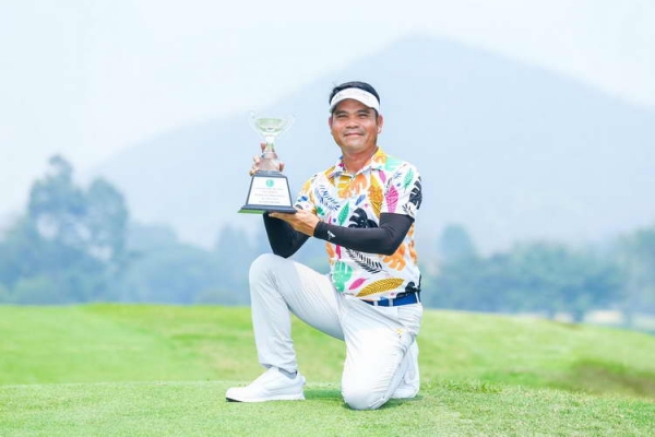 sat-nsdf-thai-senior-tour-2-469D6BB47-FF5C-0491-49EA-83C1648F642E.jpg